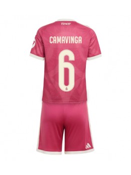 Real Madrid Eduardo Camavinga #6 Ausweichtrikot für Kinder 2026-27 Kurzarm (+ Kurze Hosen)